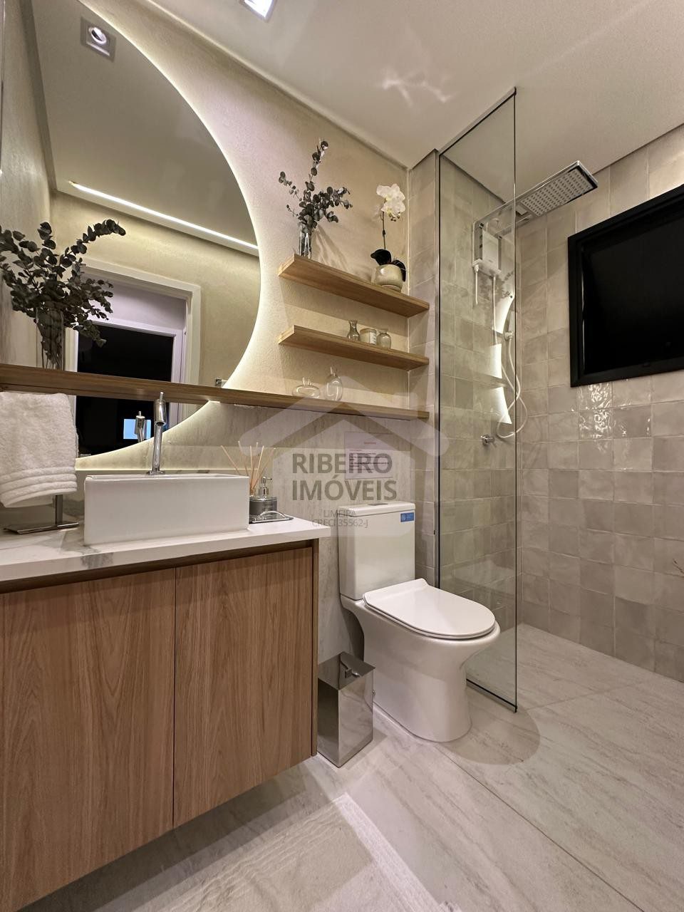 053881f8-522a-46c6-b638-c79da8c58c8b