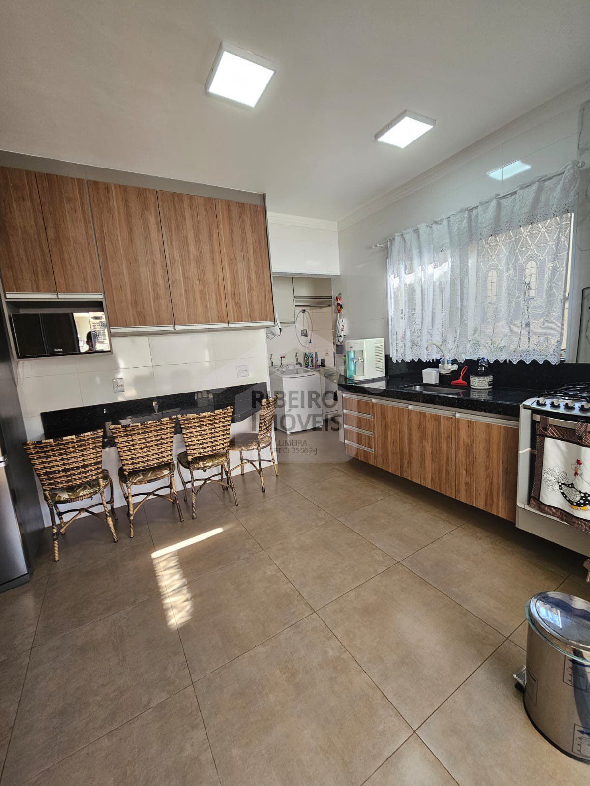 4fae3b8c-6630-4a83-9a4f-baef5fce5ac7