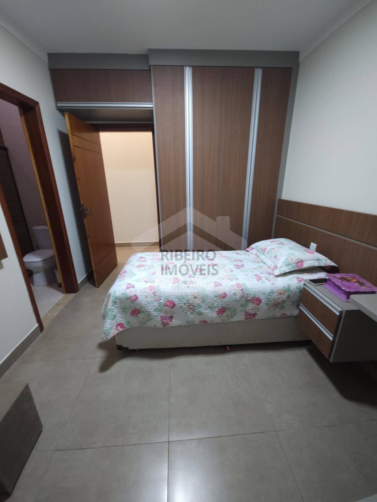 9a8fc8ad-abd7-4ce2-9926-dcc96104c93e