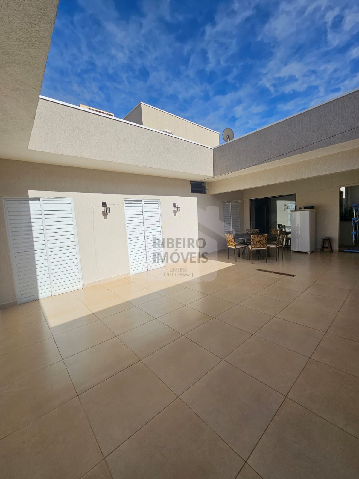 bc2b85b0-d87f-4c02-9d45-6e2b9c89dad5