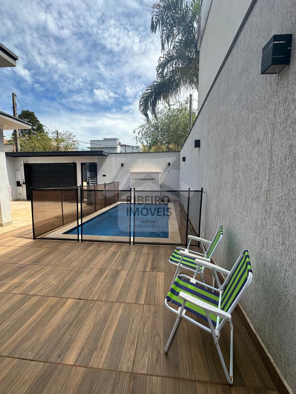 4aa54b43-0e52-4a41-bc35-229296fe1791