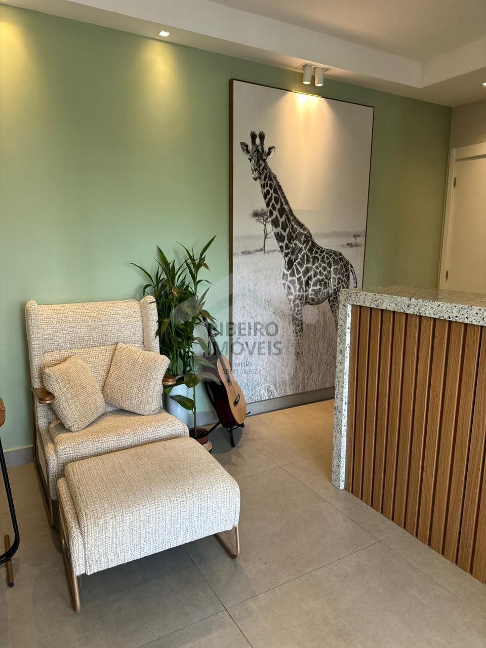 1ee10158-045e-41a1-932f-d67d53fdd773