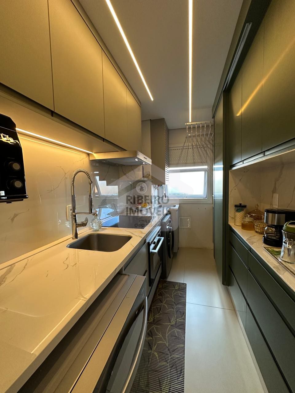 4f65e2bb-ece9-4f60-86fe-3790ab2fa76f