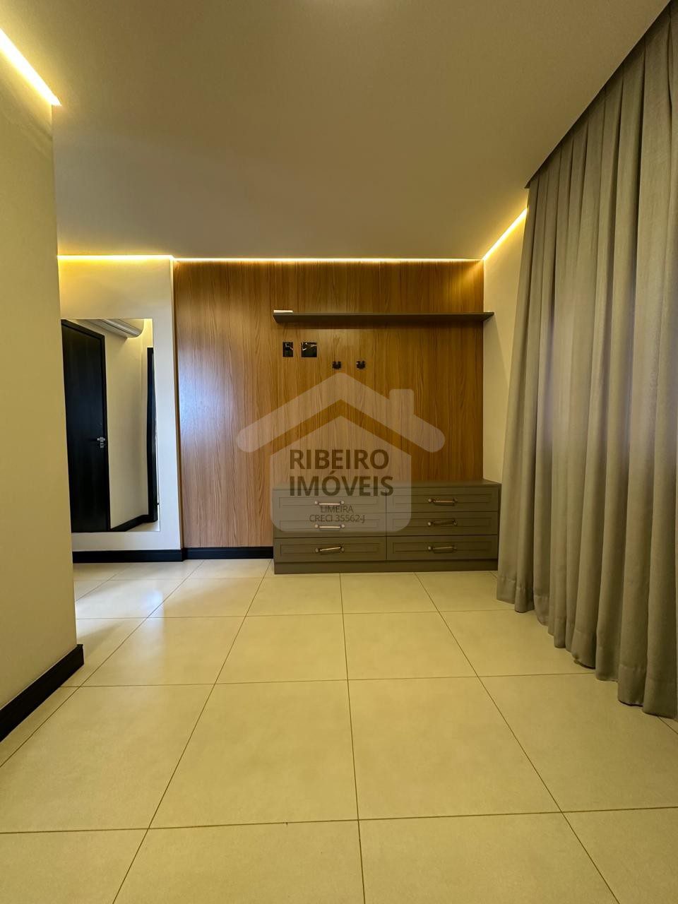 59e2e86f-a2ca-45cd-89f0-c11aa0e4cb98