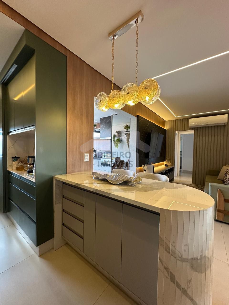 62488643-a71f-4037-ba96-0949e3ef6db7