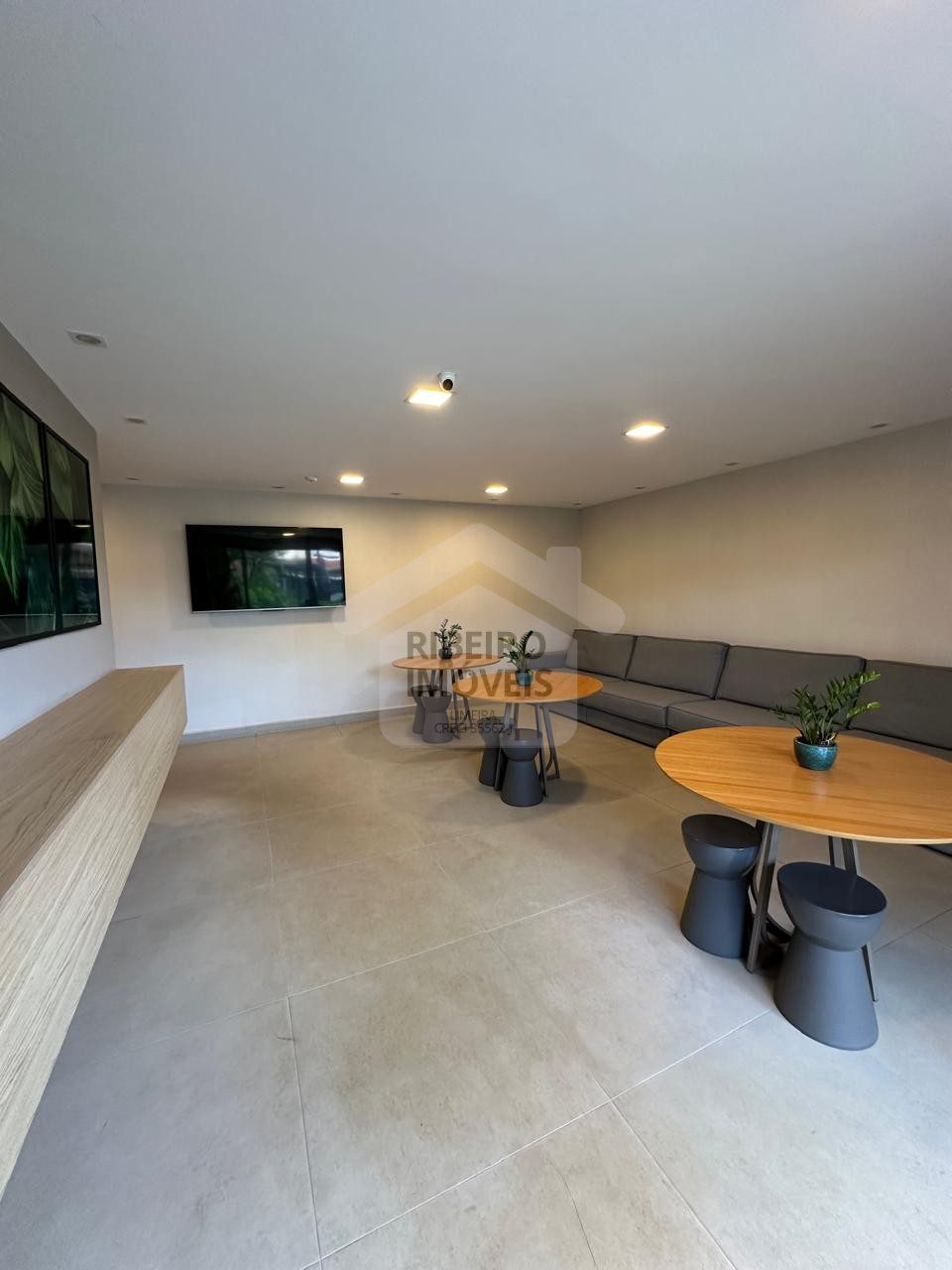 af65345b-f5a5-41bf-8891-e9b324e12f12